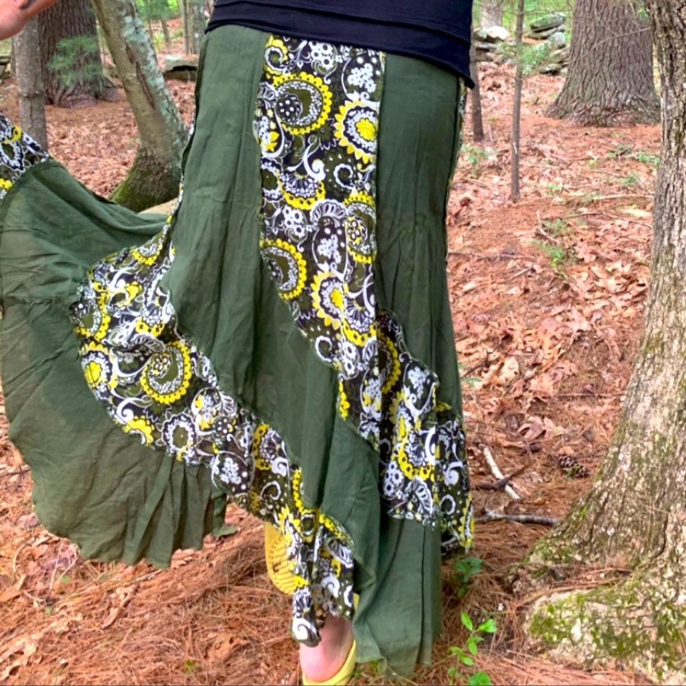 Army Green Gypsy Skirt Size Medium